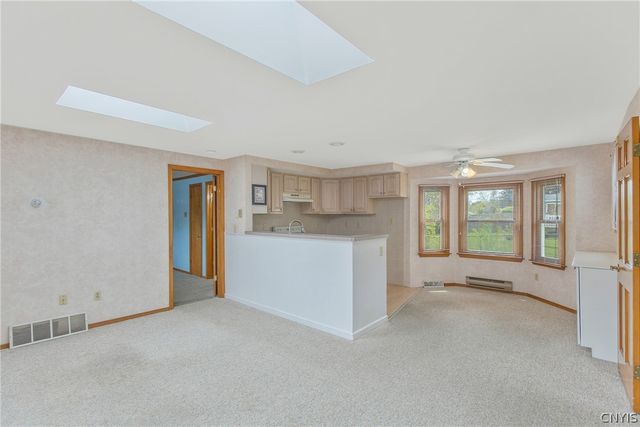 7799 Bainbridge Drive, Clay, NY 13090
