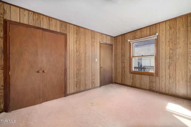 1733 Highland Street, Kingsport, TN 37664
