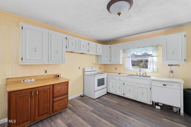1733 Highland Street, Kingsport, TN 37664