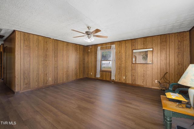 1733 Highland Street, Kingsport, TN 37664