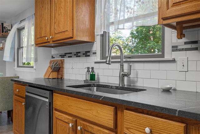 2064 Powell Road, Cranberry Twp, PA 16066