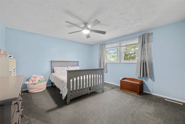 2064 Powell Road, Cranberry Twp, PA 16066