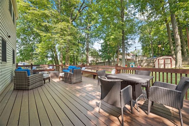 2064 Powell Road, Cranberry Twp, PA 16066