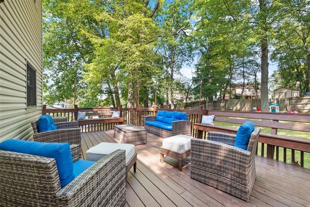 2064 Powell Road, Cranberry Twp, PA 16066