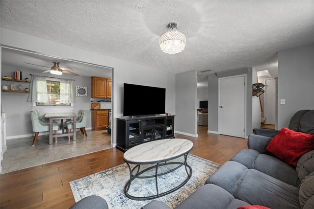 2064 Powell Road, Cranberry Twp, PA 16066