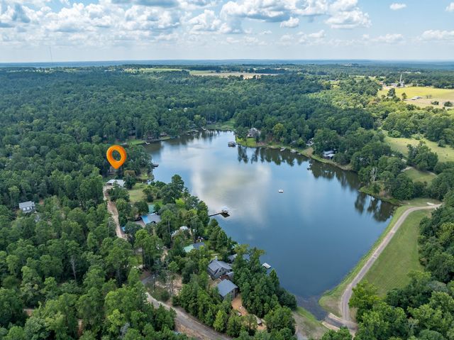 240 Private Road 5515, Palestine, TX 75801