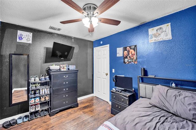 4325 LAKE AVENUE, Kissimmee, FL 34746