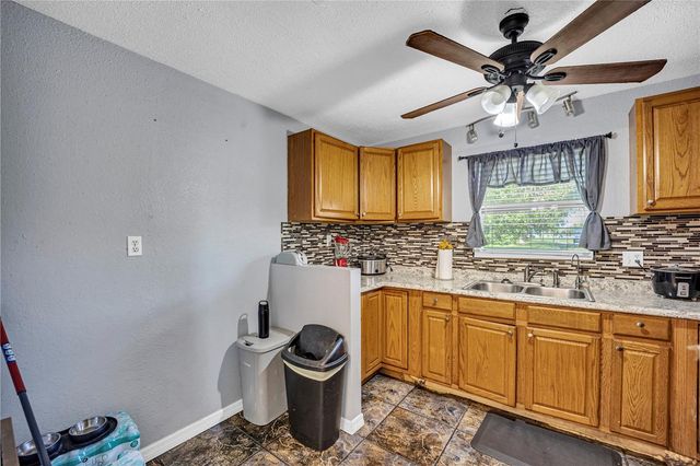 4325 LAKE AVENUE, Kissimmee, FL 34746