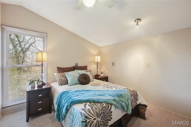 7368 Ahern Avenue, University City, MO 63130