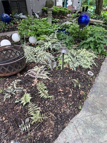 7368 Ahern Avenue, University City, MO 63130