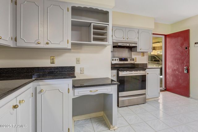 304 Saint John Avenue, Opelousas, LA 70570