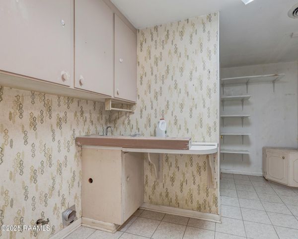 304 Saint John Avenue, Opelousas, LA 70570