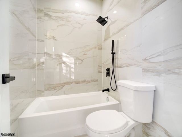 50 Hillyer St, City Of Orange Twp., NJ 07050