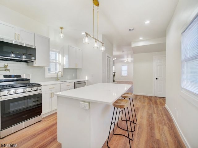 50 Hillyer St, City Of Orange Twp., NJ 07050