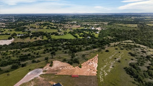 7901 Whispering Meadows Road, Joshua, TX 76058