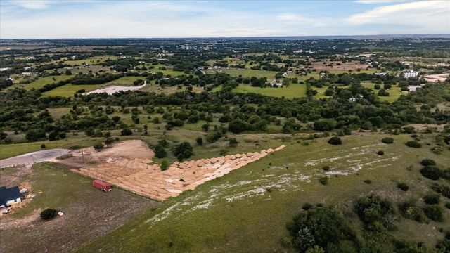 7901 Whispering Meadows Road, Joshua, TX 76058