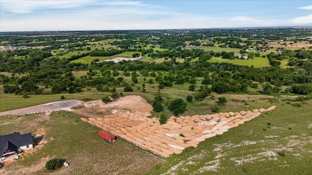 7901 Whispering Meadows Road, Joshua, TX 76058