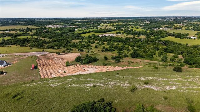 7901 Whispering Meadows Road, Joshua, TX 76058