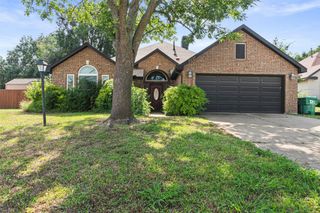 2229 Brooklake Street W, Denton, TX 76207