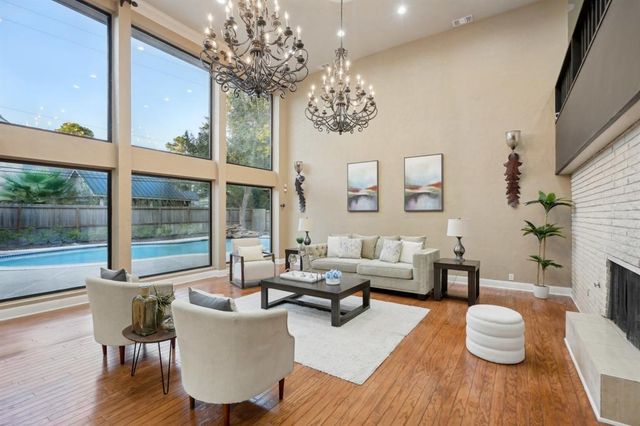 5914 Bermuda Dunes Drive, Houston, TX 77069
