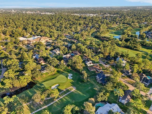 5914 Bermuda Dunes Drive, Houston, TX 77069