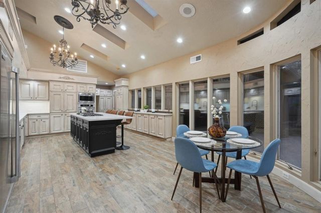 5914 Bermuda Dunes Drive, Houston, TX 77069