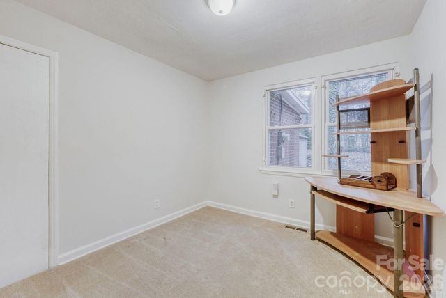 3728 Seaforth Drive, Charlotte, NC 28205