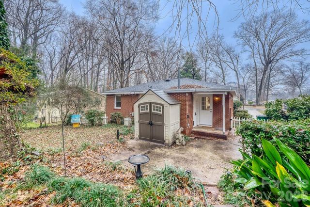 3728 Seaforth Drive, Charlotte, NC 28205