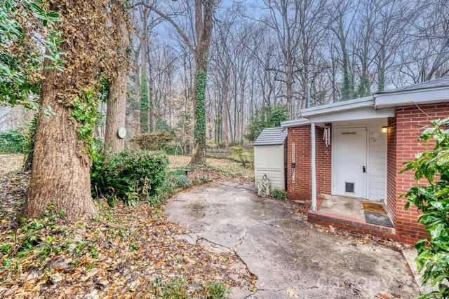 3728 Seaforth Drive, Charlotte, NC 28205