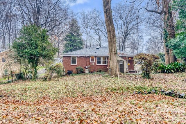 3728 Seaforth Drive, Charlotte, NC 28205