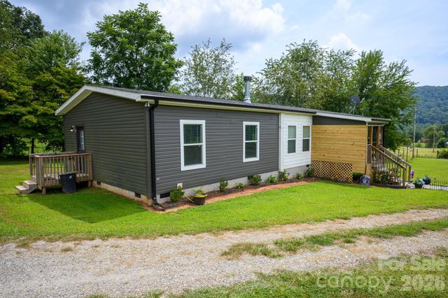 324 Plemmons Place, Marion, NC 28752