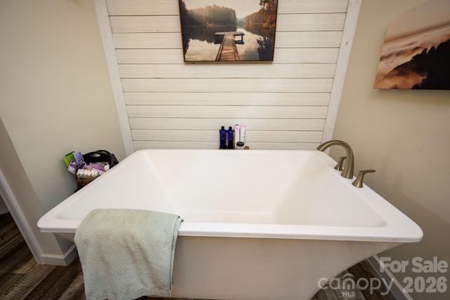 324 Plemmons Place, Marion, NC 28752