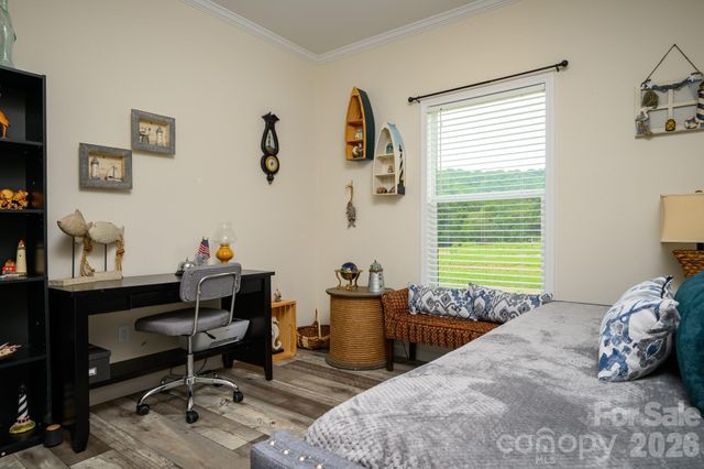 324 Plemmons Place, Marion, NC 28752
