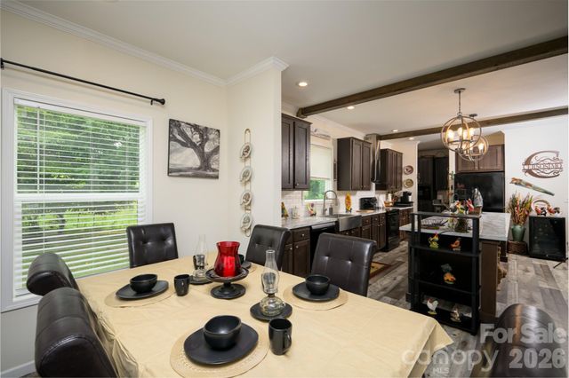 324 Plemmons Place, Marion, NC 28752