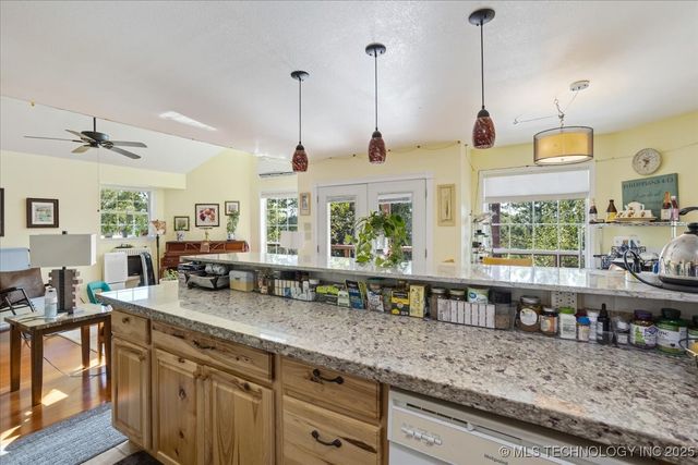 417076 E 1800, Moyers, OK 74557