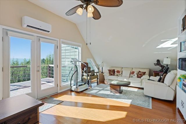 417076 E 1800, Moyers, OK 74557