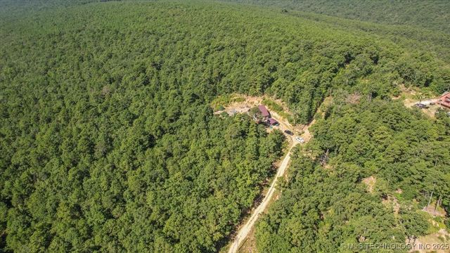 417076 E 1800, Moyers, OK 74557