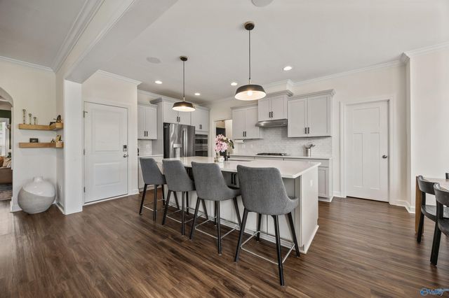 2119 Jackson Bend SW, Huntsville, AL 35803