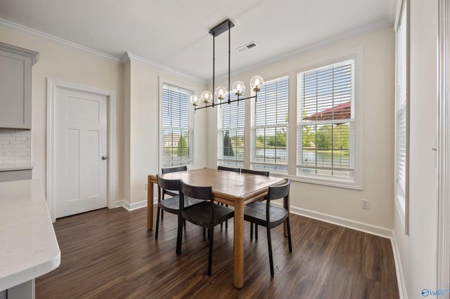 2119 Jackson Bend SW, Huntsville, AL 35803