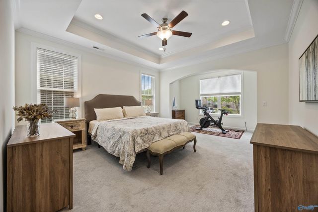 2119 Jackson Bend SW, Huntsville, AL 35803