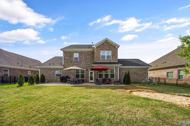 2119 Jackson Bend SW, Huntsville, AL 35803