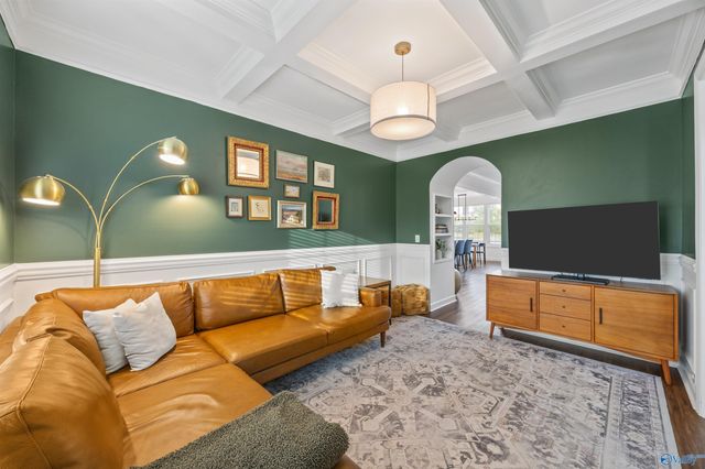 2119 Jackson Bend SW, Huntsville, AL 35803