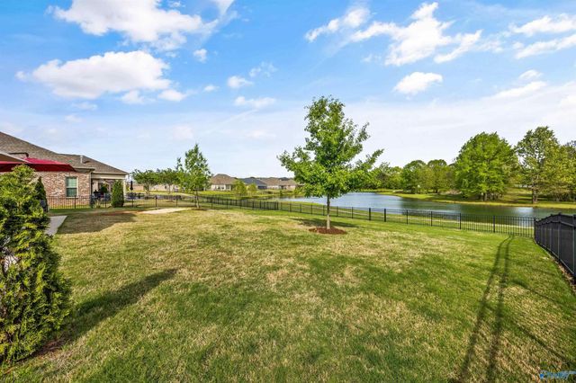 2119 Jackson Bend SW, Huntsville, AL 35803