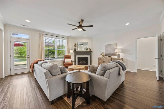 2119 Jackson Bend SW, Huntsville, AL 35803