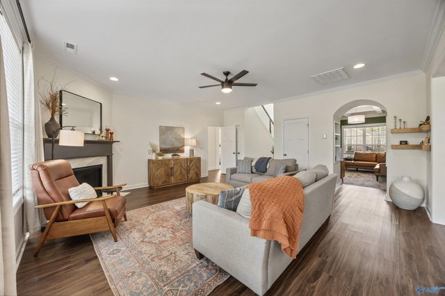 2119 Jackson Bend SW, Huntsville, AL 35803