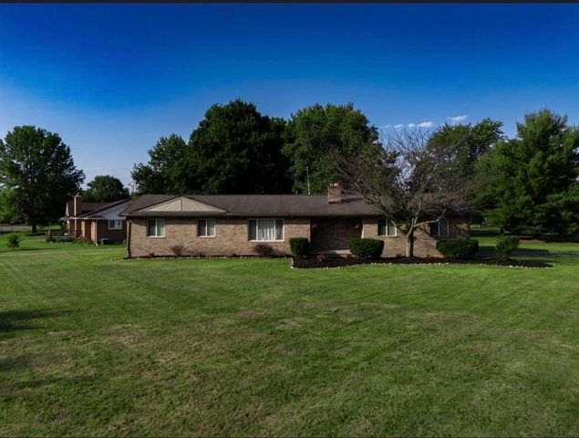 6453 Meadowwood Lane, Grand Blanc, MI 48439