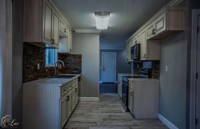 6453 Meadowwood Lane, Grand Blanc, MI 48439