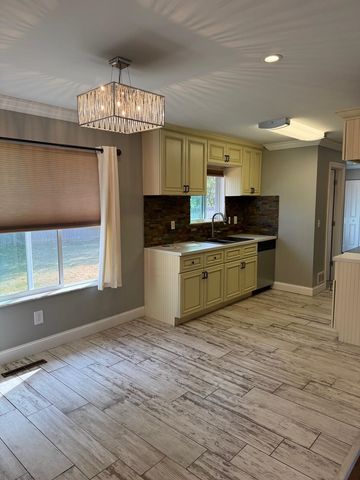 6453 Meadowwood Lane, Grand Blanc, MI 48439