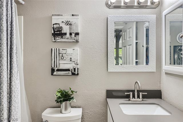 5146 South Jones Boulevard 207, Las Vegas, NV 89118