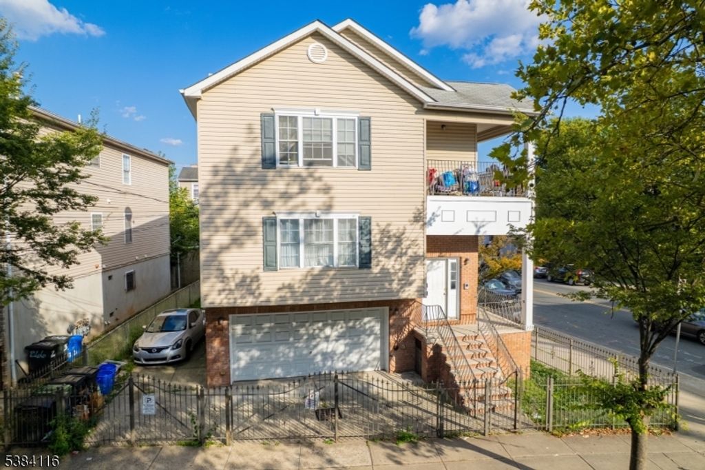 270 S 7Th St, Newark City, NJ 07103